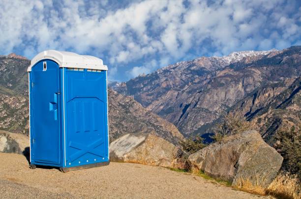 Portable Toilet Options We Offer in Bay Village, OH